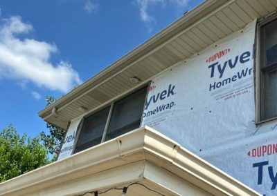 replacement siding being installed in Woodridge, Illinois