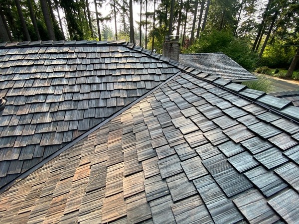 close up of Brava Shake Roof in Natural